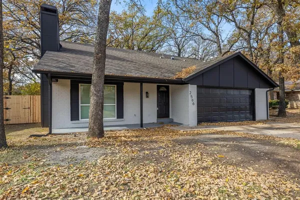 $365,900 | 2506 Holt Road, Arlington, TX 76006