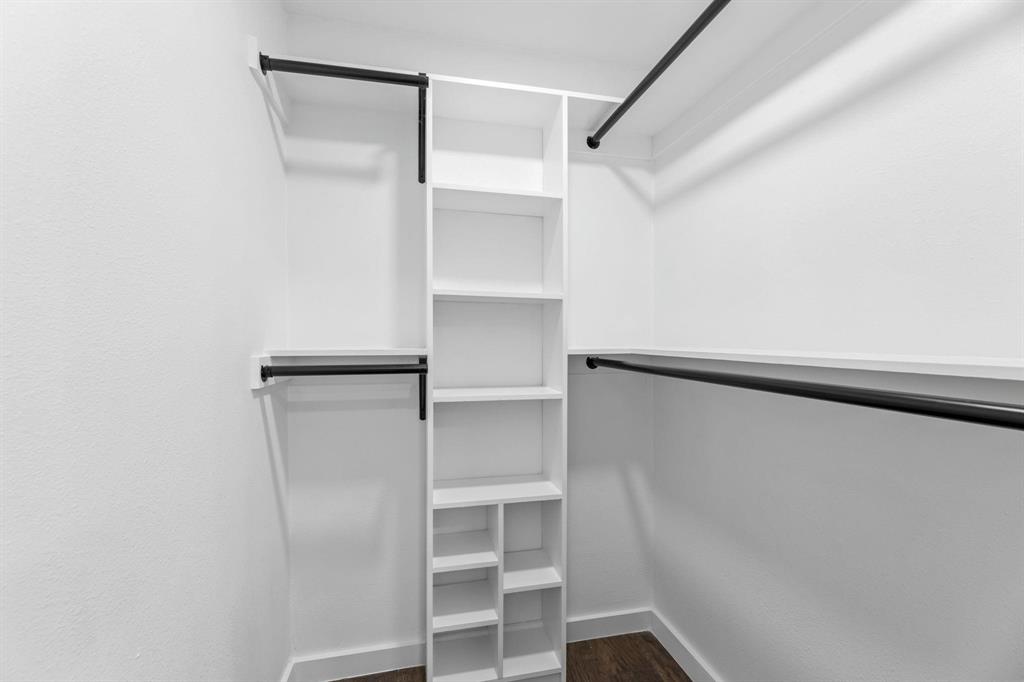 2506 Holt Road Arlington, TX 76006 - Photo 18 of 28