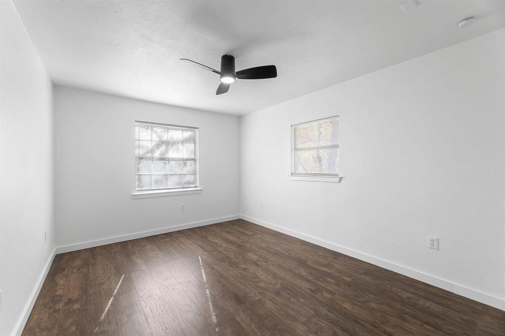 2506 Holt Road Arlington, TX 76006 - Photo 22 of 28