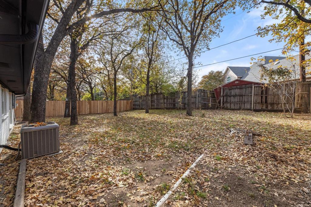 2506 Holt Road Arlington, TX 76006 - Photo 24 of 28