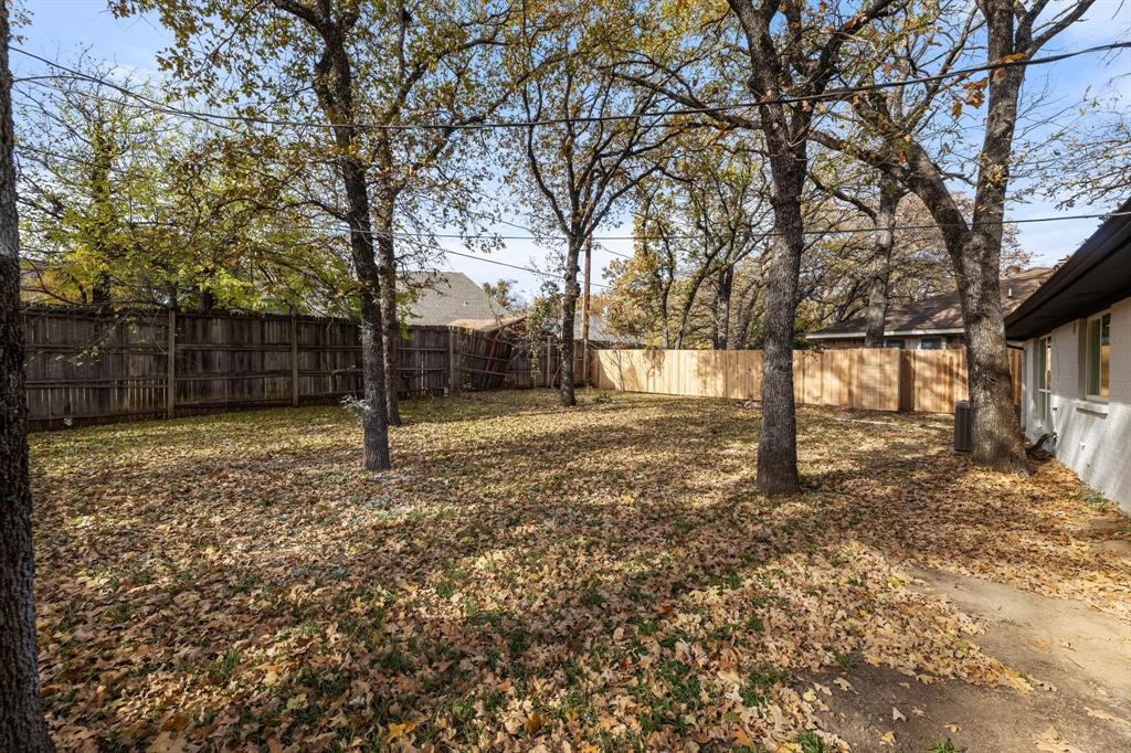 2506 Holt Road Arlington, TX 76006 - Photo 28 of 28