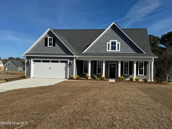 $475,000 | 120 Cripple Crk Drive, Swansboro, NC 28584