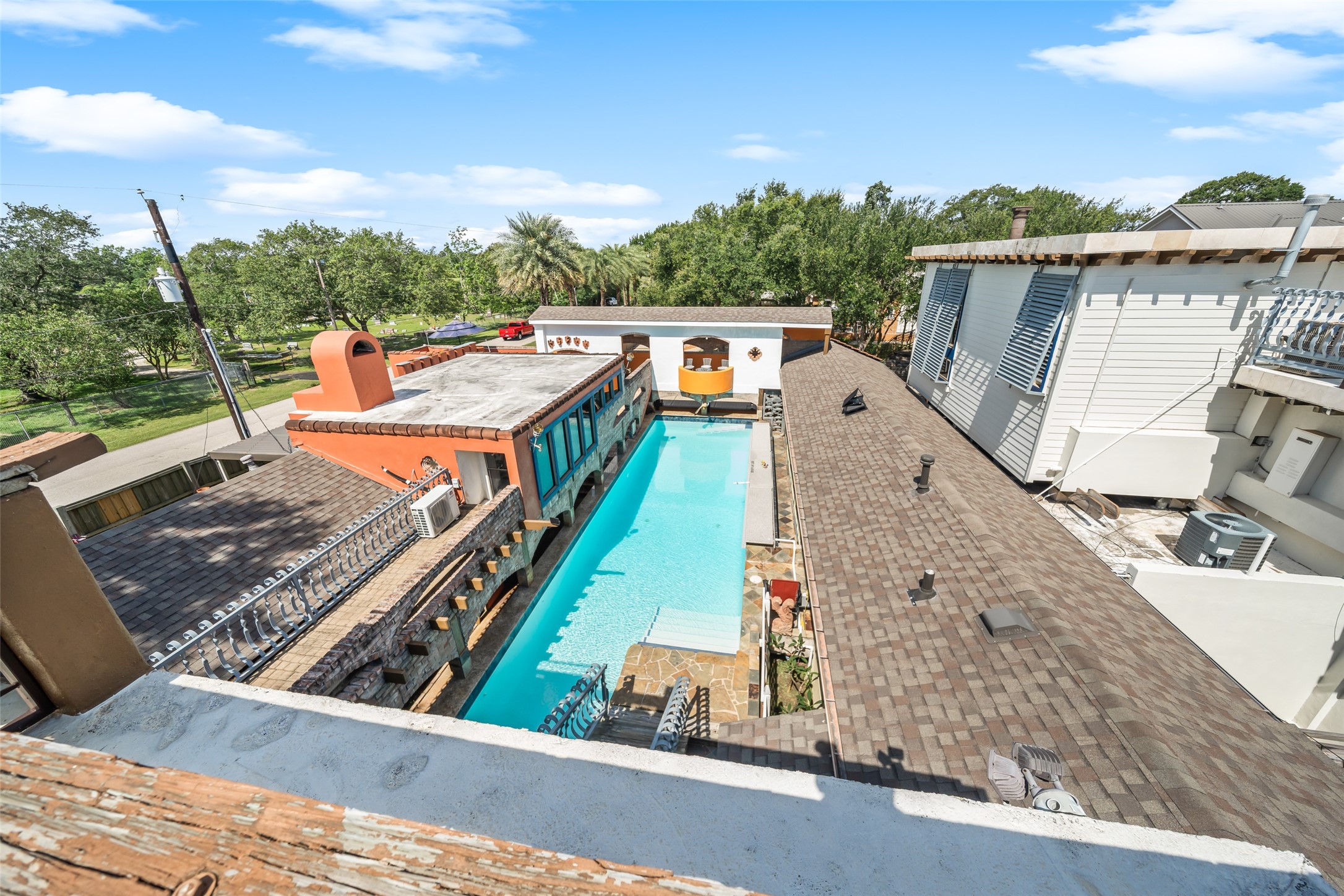 614 Pine Gully Road Seabrook, TX 77586 - Photo 43 of 49 an aerial view of a house with a swimming pool