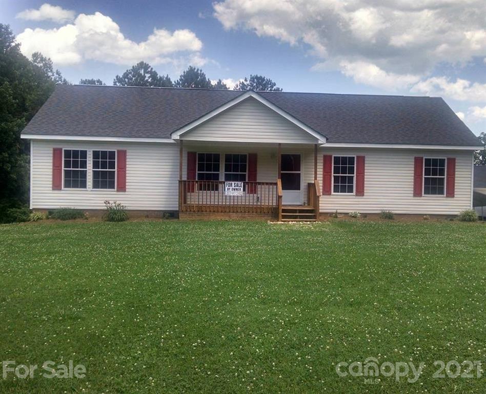 414 Rhea Road, Unit 3 York, SC 29745 - Photo 1 of 1 a front view of house with yard and green space