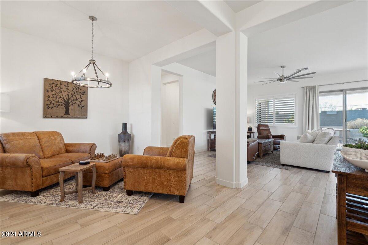 744 North Moon Road Apache Junction, AZ 85119 - Photo 18 of 42 Living Room