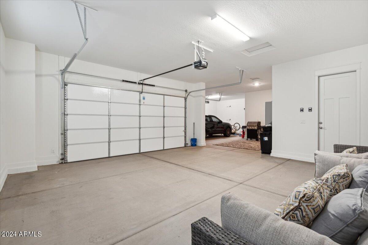 744 North Moon Road Apache Junction, AZ 85119 - Photo 8 of 42 Large 3 car garage stalls