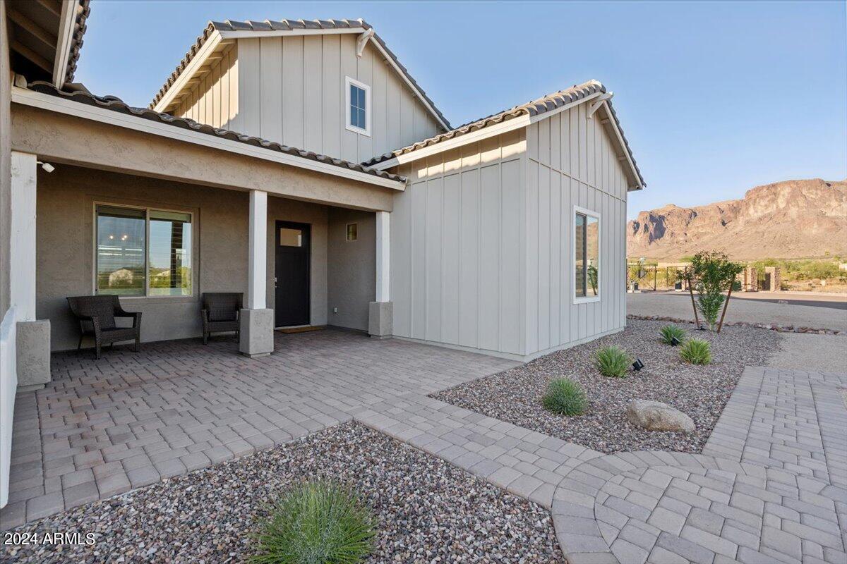 744 North Moon Road Apache Junction, AZ 85119 - Photo 9 of 42 Rear covered patio