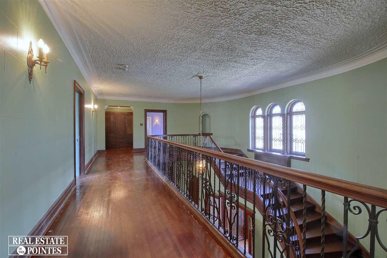 1005 Whittier Road Grosse Pointe Park, MI 48230 - Photo 28 of 63