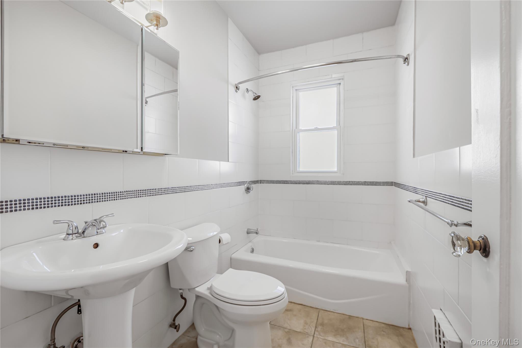 5610 Post Road, Unit 2 Bronx, NY 10471 - Photo 8 of 17 Gallery Image 8