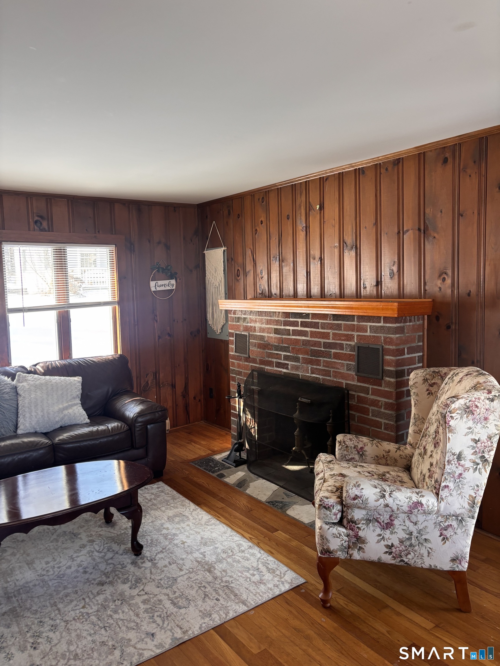 34 Brightwater Road East Lyme, CT 06357 - Photo 5 of 16 Gallery Image 5