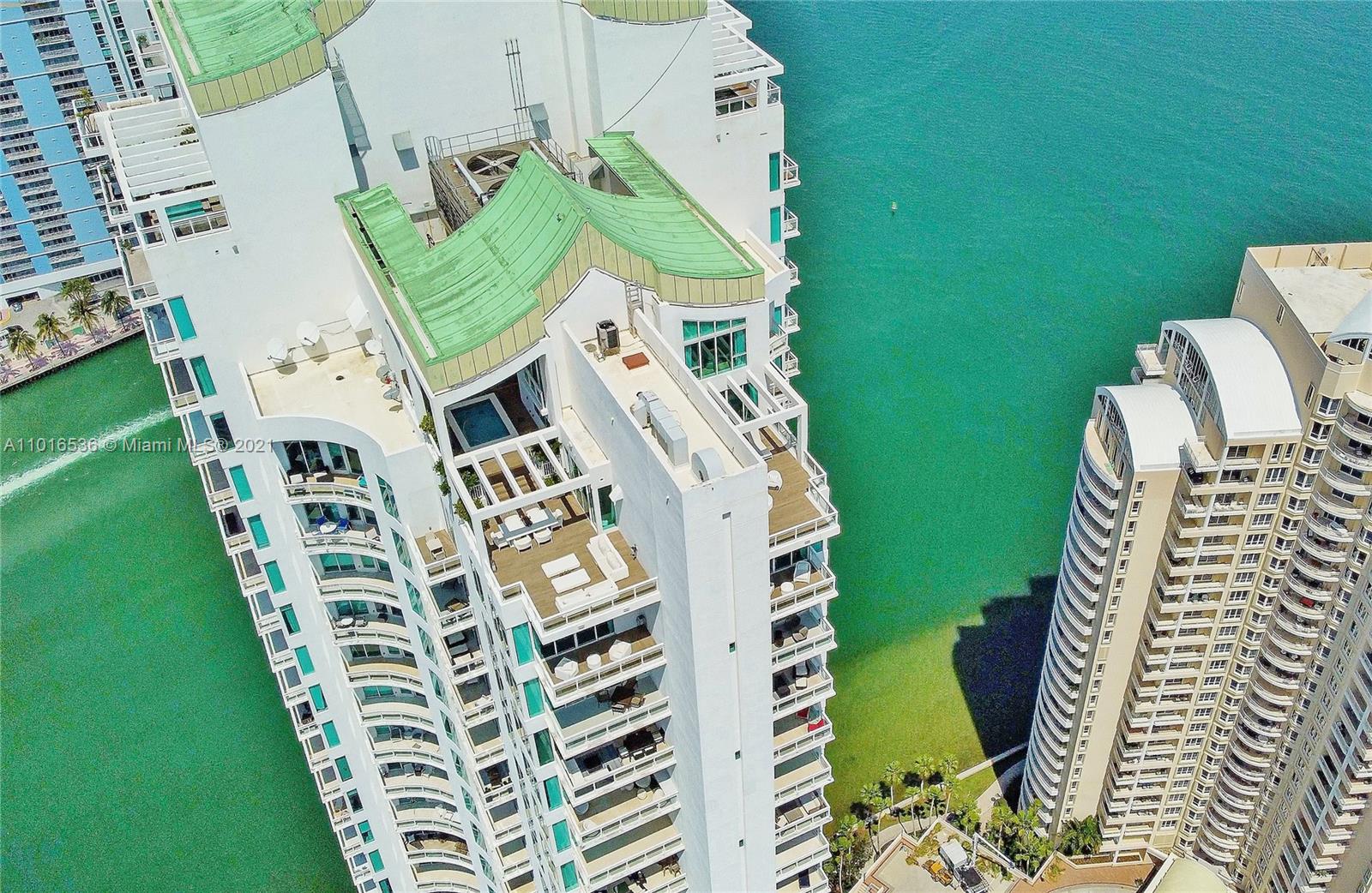 900 Brickell Key Boulevard, Unit PH4 Miami, FL 33131 - Photo 2 of 79