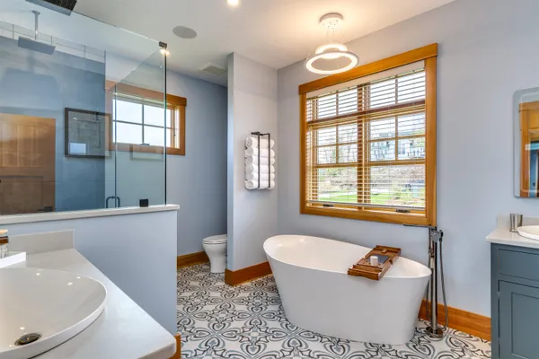 $5,500,000 | 175 Akwa Vista, Laconia, NH 03246