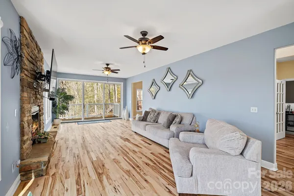 $775,000 | 36 Ivy Cove Road, Fairview, NC 28730