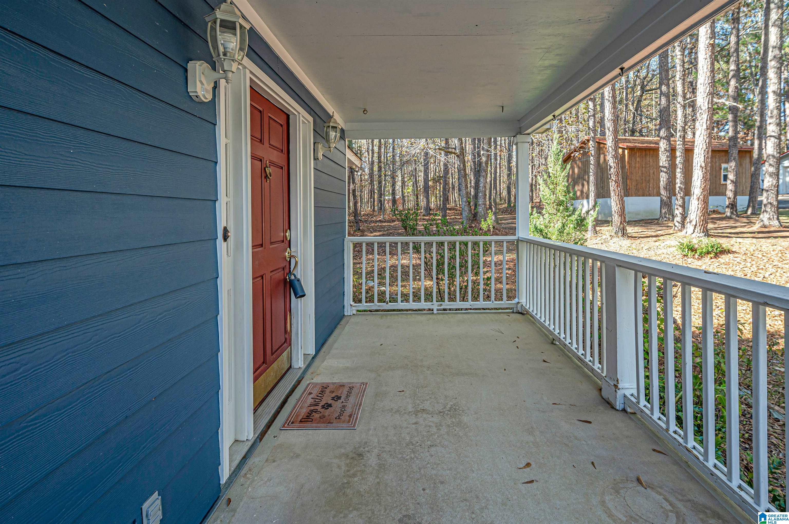 9245 Asberry Road Warrior, AL 35180 - Photo 4 of 41