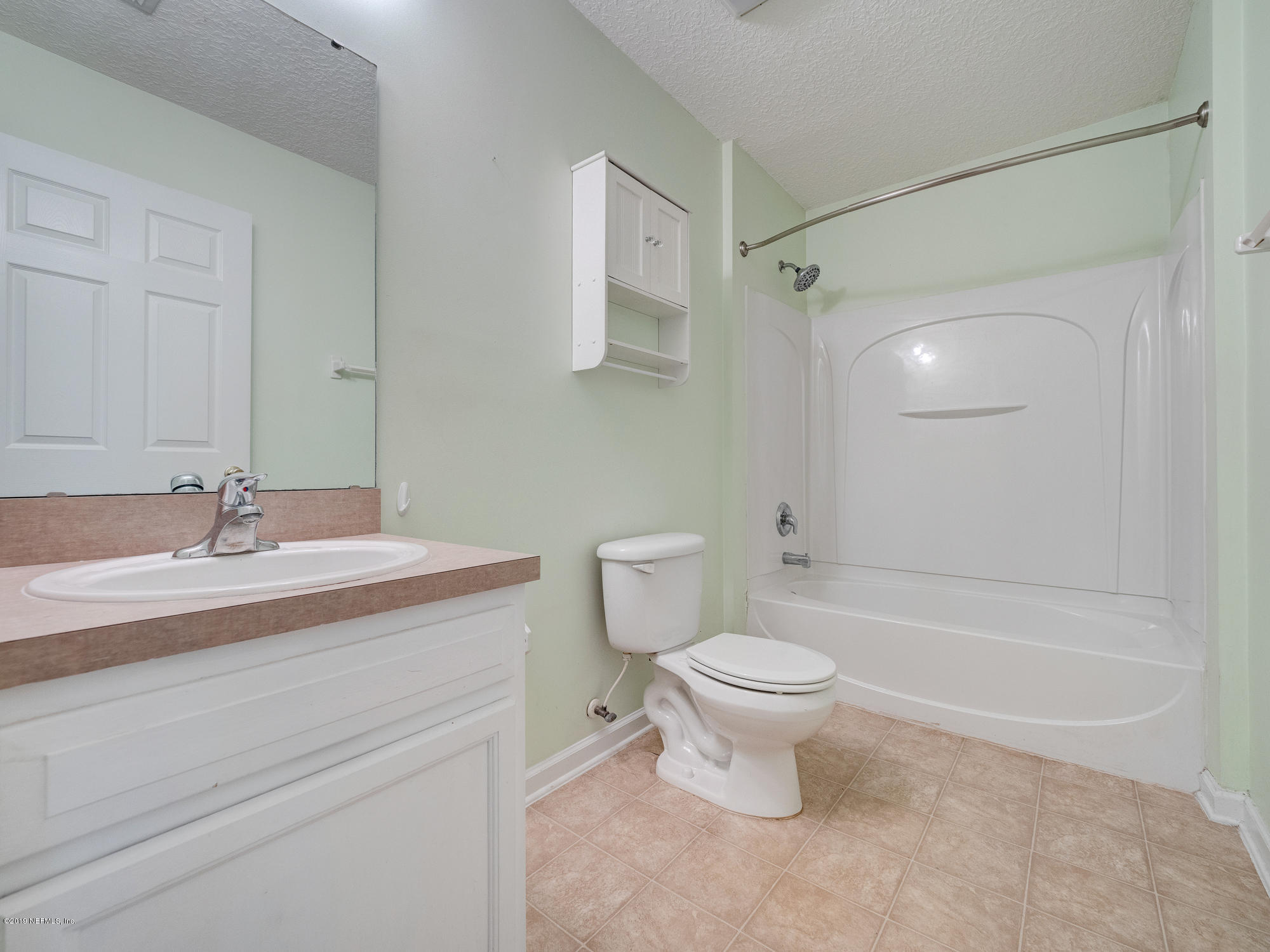 2616 Spring Park Road Jacksonville, FL 32207 - Photo 16 of 25 Guest Bath