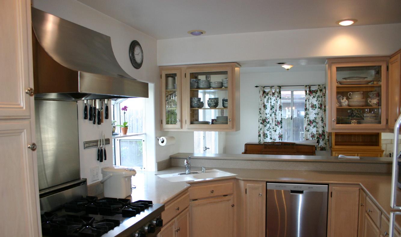 6870 Pasado Road Goleta, CA 93117 - Photo 4 of 12 Kitchen