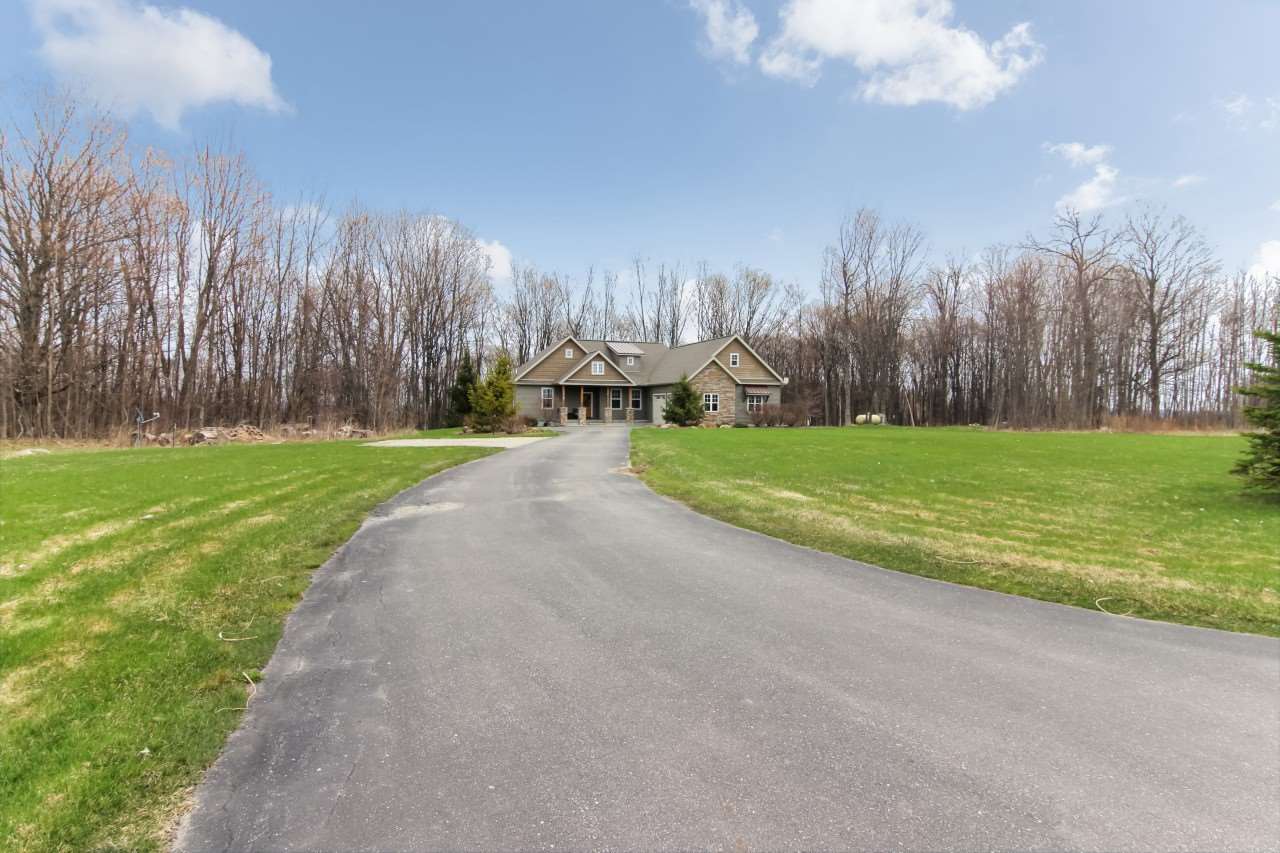 4471 Powell Road Kewadin, MI 49648 - Photo 29 of 37 1860179-28.JPG