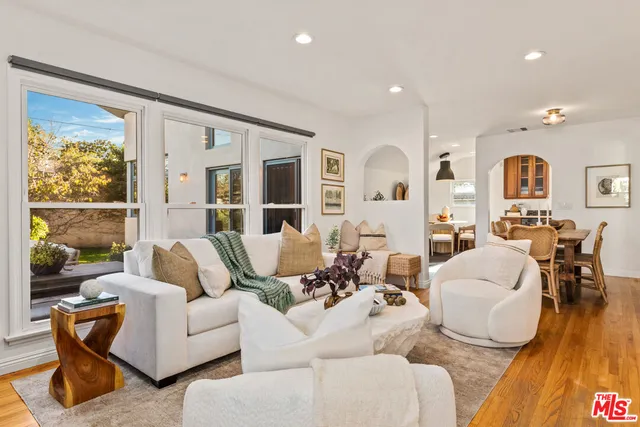$1,895,000 | 3344 Delaware Avenue, Santa Monica, CA 90404