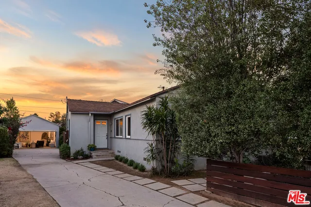 $1,895,000 | 3344 Delaware Avenue, Santa Monica, CA 90404