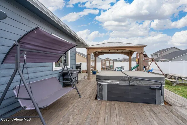 $499,975 | 6697 West Irish Circle, Rathdrum, ID 83858