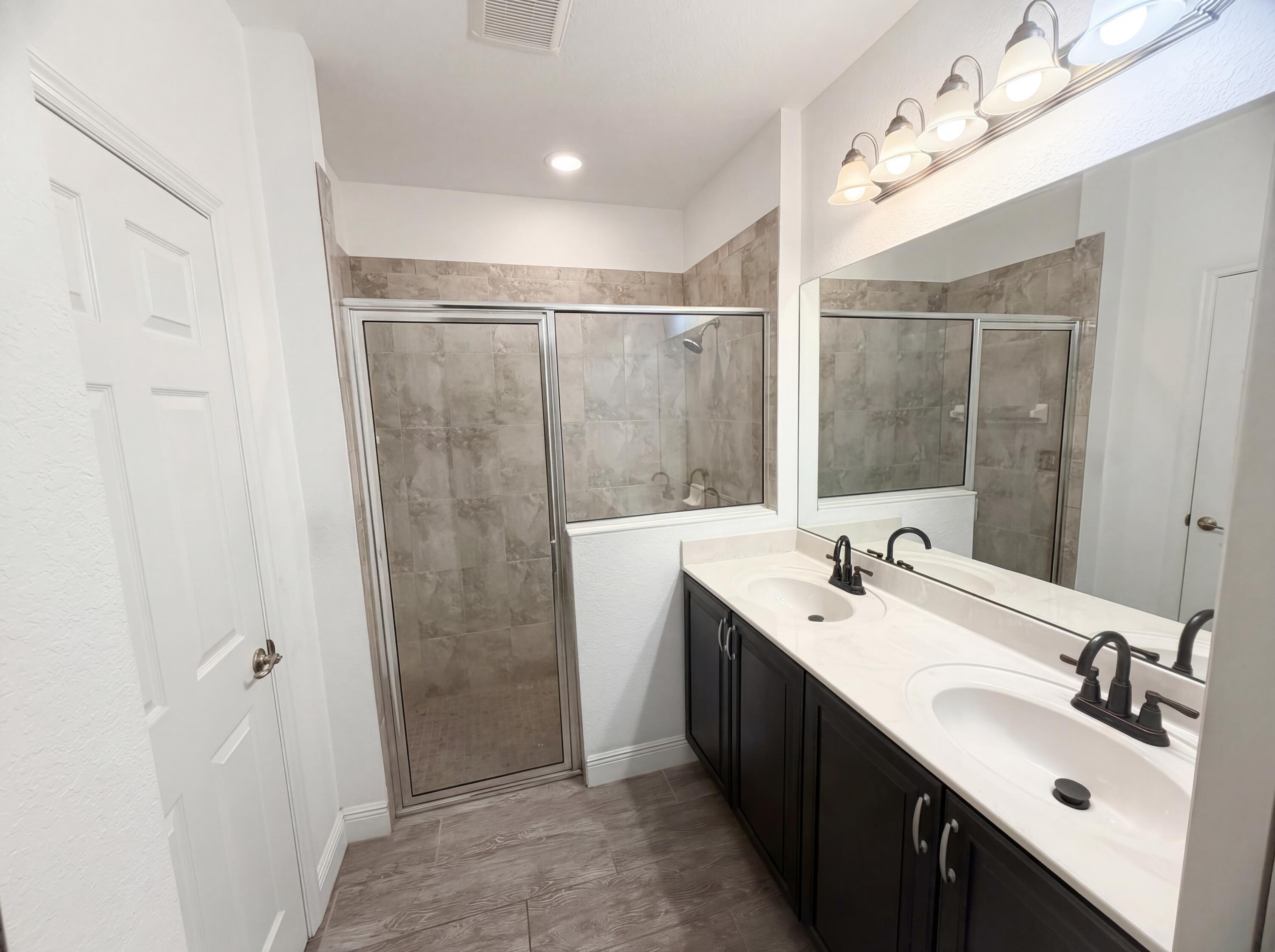 758 Northeast Hawks Ridge Way Port St. Lucie, FL 34983 - Photo 15 of 19 listing_15