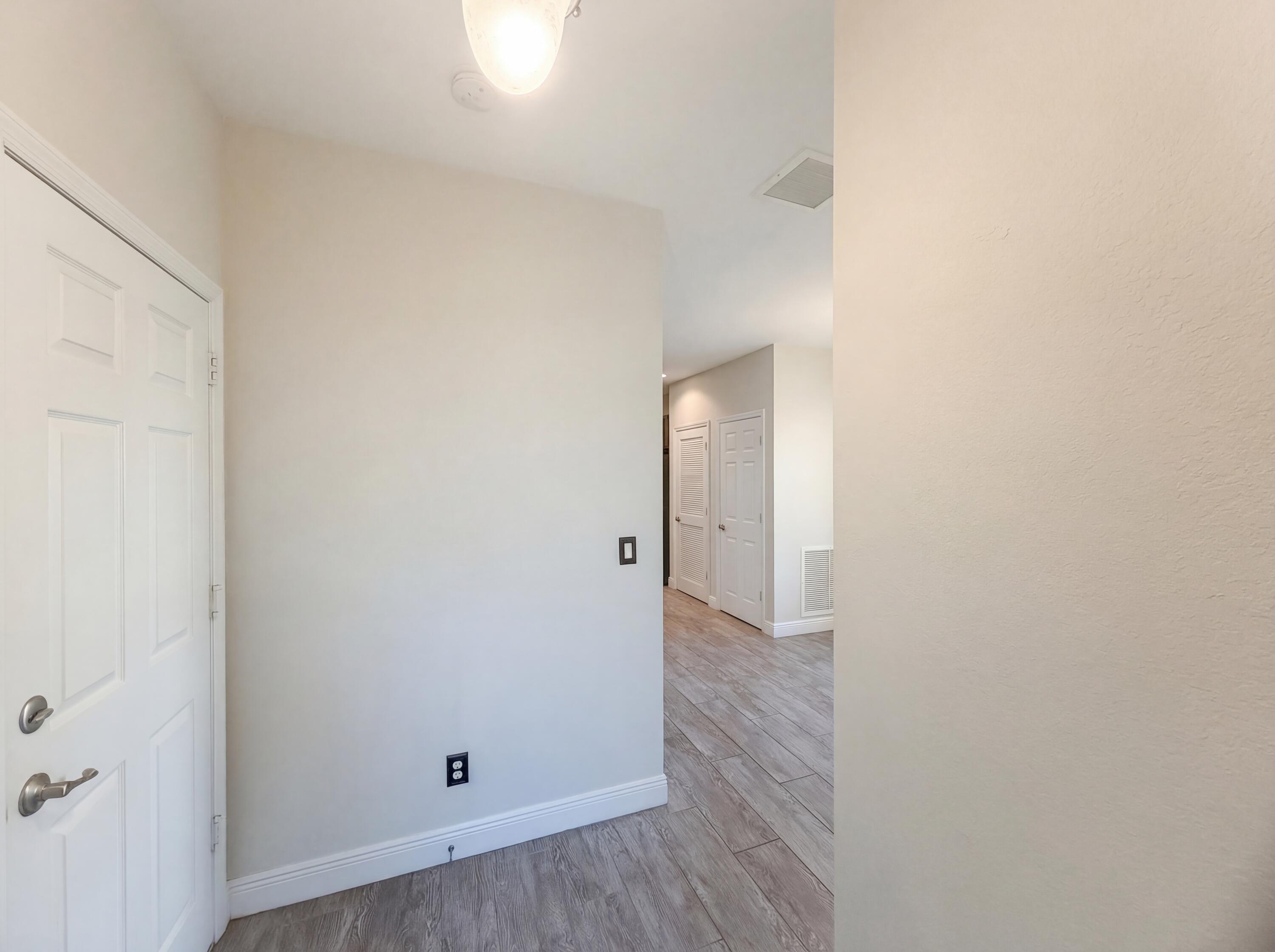 758 Northeast Hawks Ridge Way Port St. Lucie, FL 34983 - Photo 6 of 19 listing_6