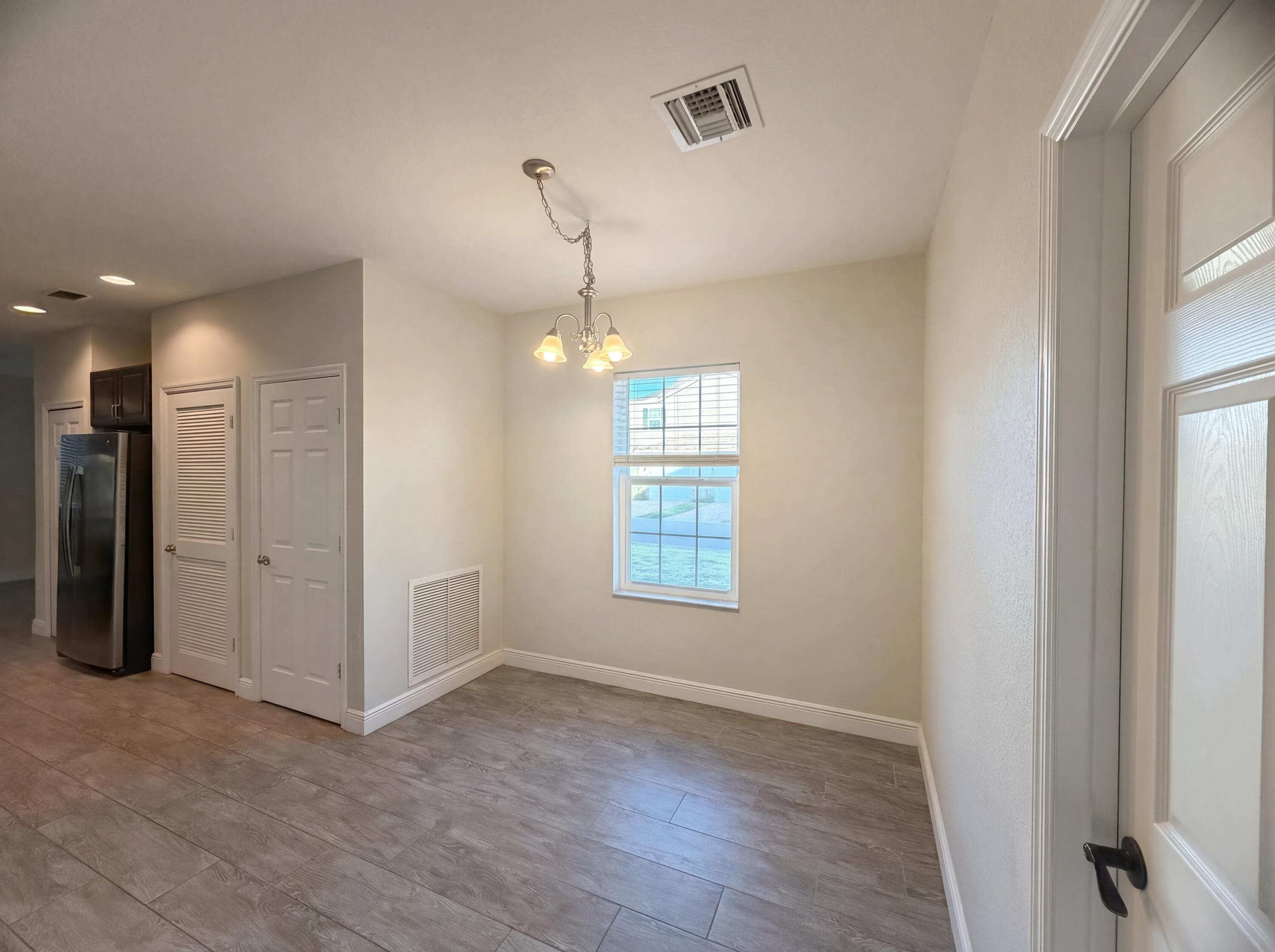 758 Northeast Hawks Ridge Way Port St. Lucie, FL 34983 - Photo 7 of 19 listing_7