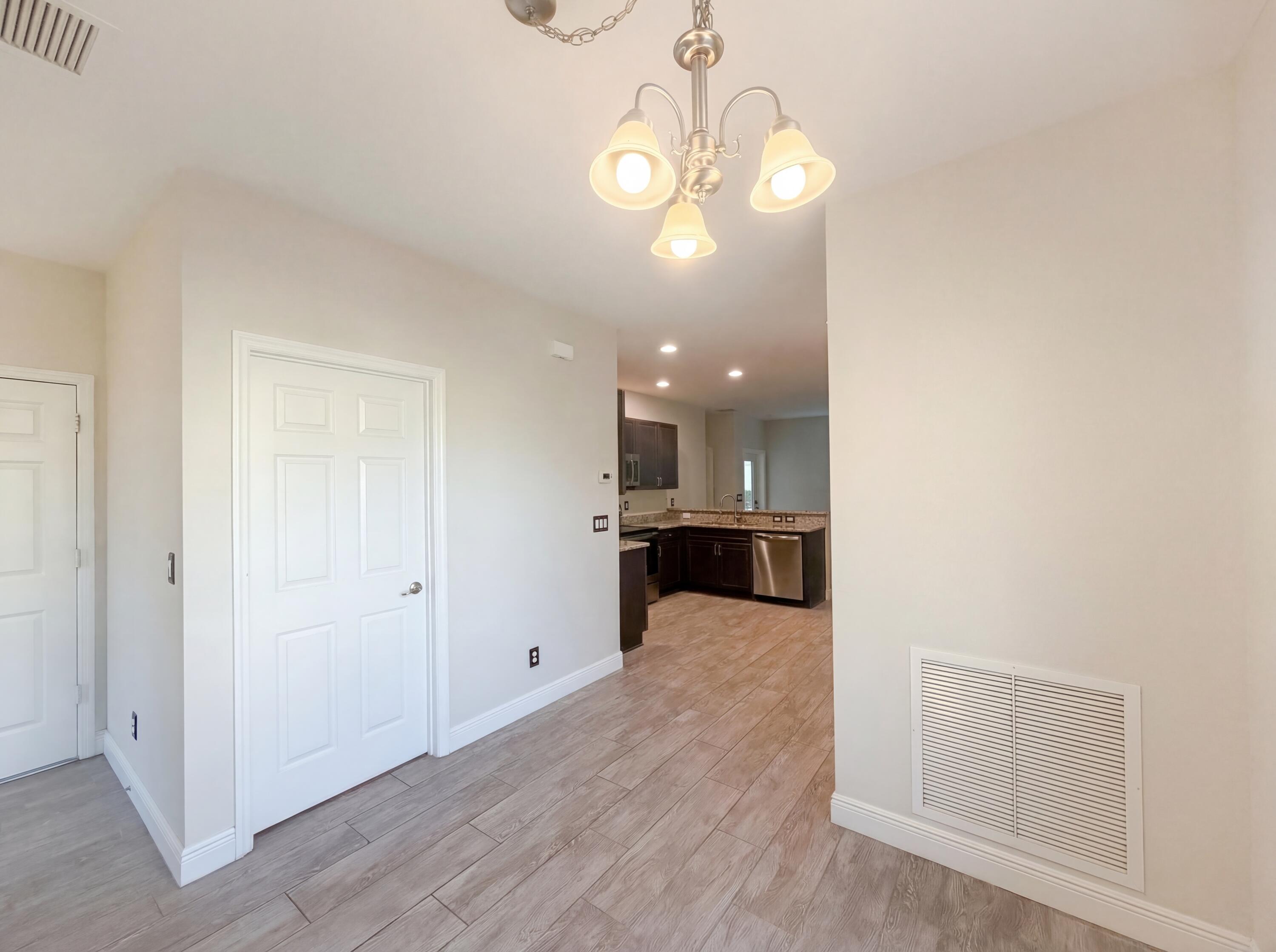 758 Northeast Hawks Ridge Way Port St. Lucie, FL 34983 - Photo 8 of 19 listing_8