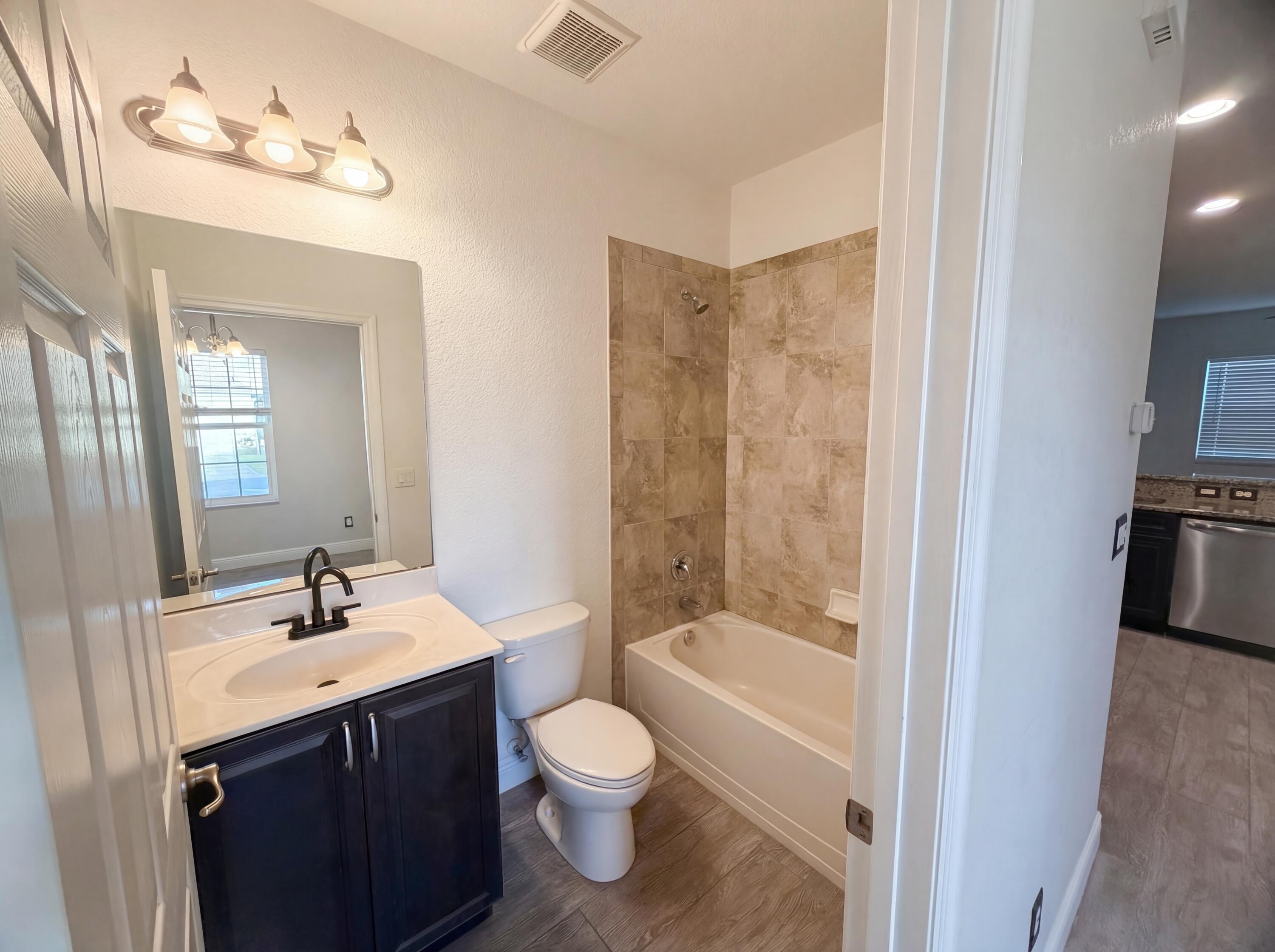 758 Northeast Hawks Ridge Way Port St. Lucie, FL 34983 - Photo 10 of 19 listing_10