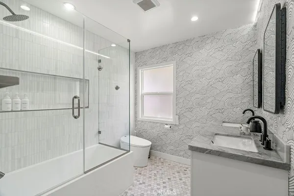$6,750 | 4827 Newton Street, Torrance, CA 90505