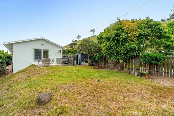 $6,750 | 4827 Newton Street, Torrance, CA 90505