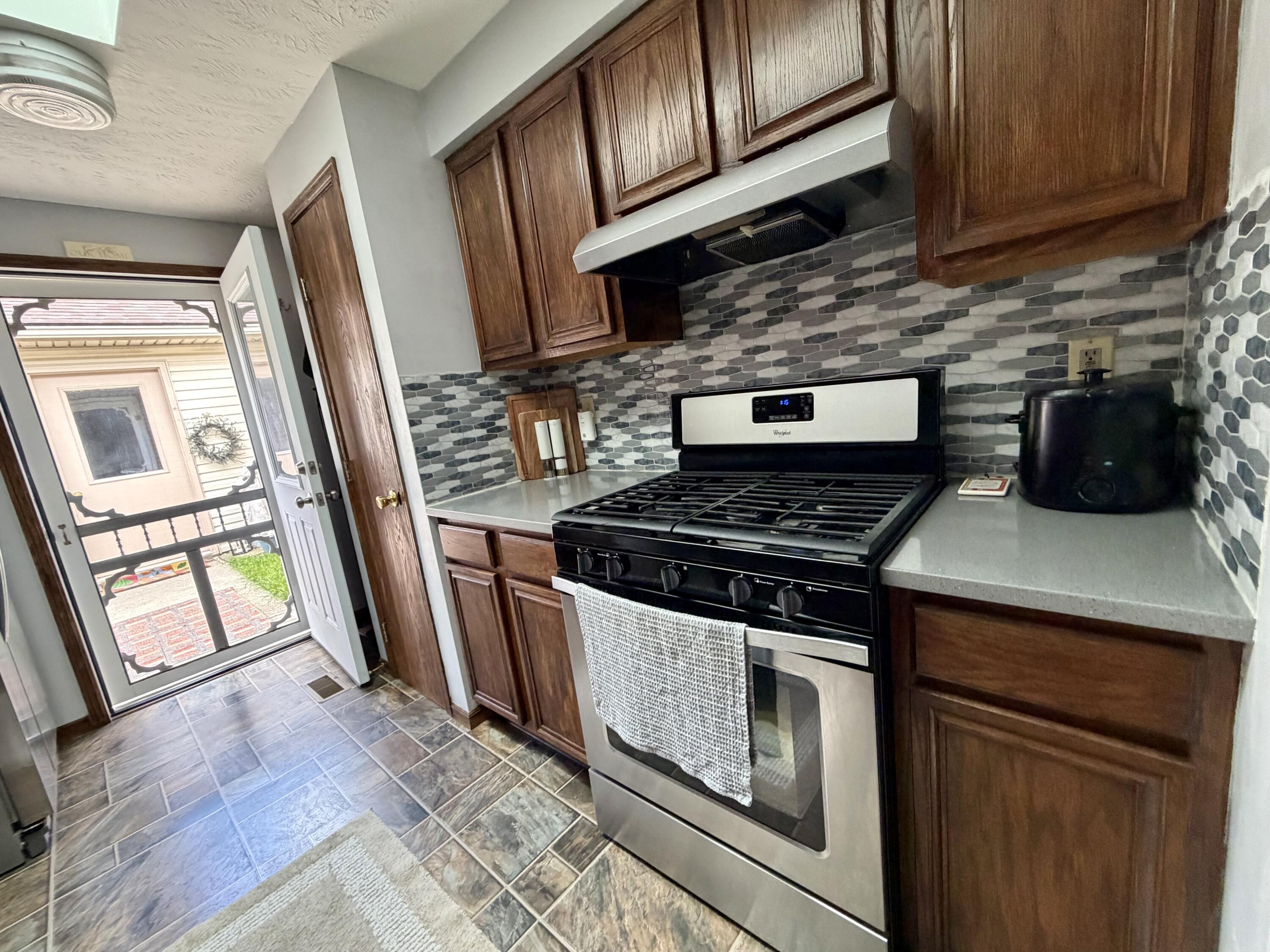 4250 Midfield Street Springfield, OH 45503 - Photo 14 of 25