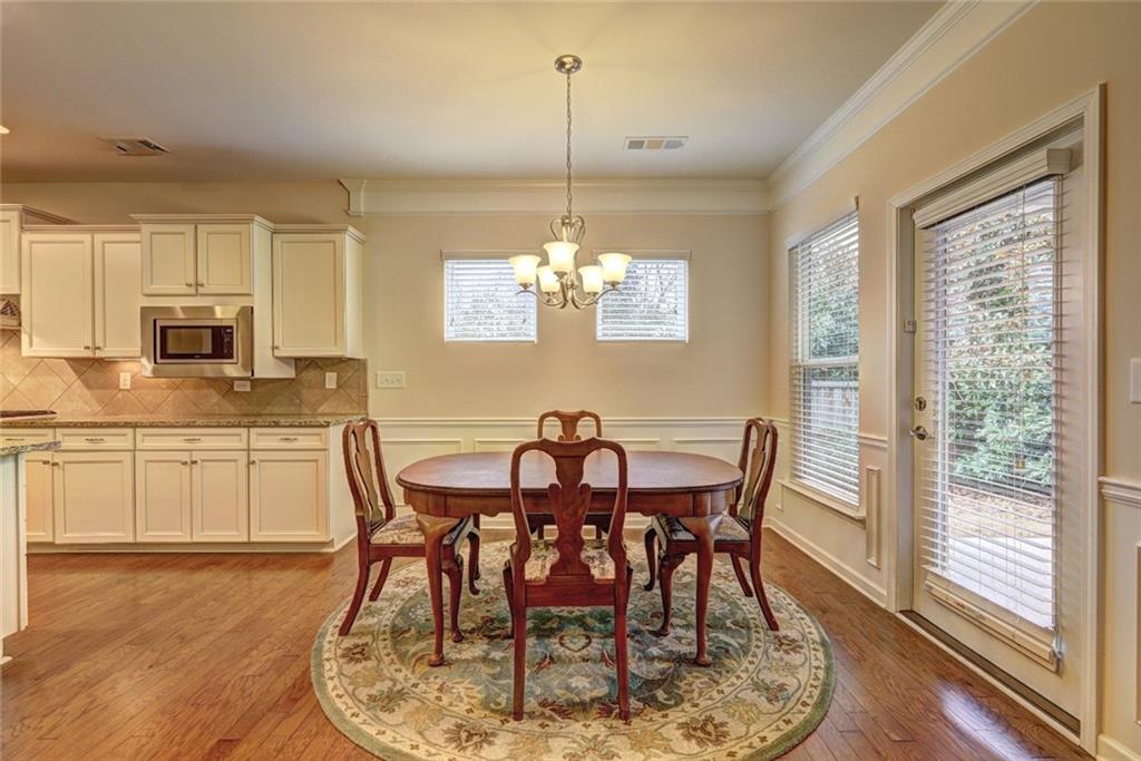 101 Riverside Lane Woodstock, GA 30188 - Photo 13 of 31