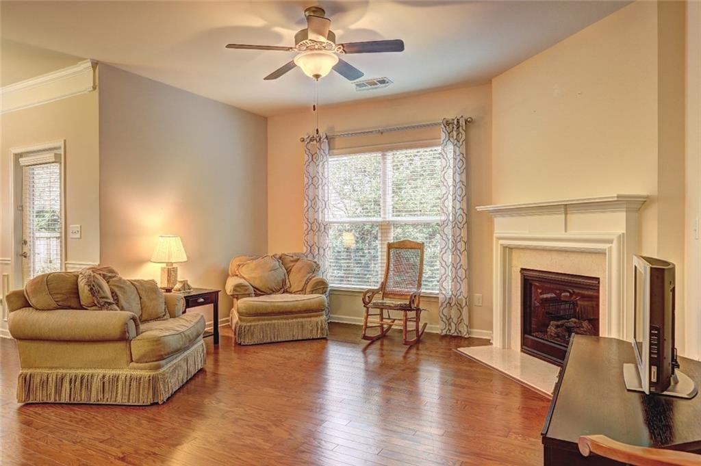 101 Riverside Lane Woodstock, GA 30188 - Photo 4 of 31