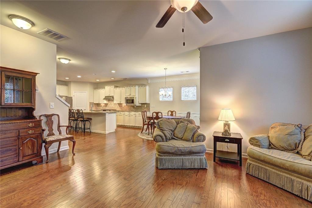 101 Riverside Lane Woodstock, GA 30188 - Photo 5 of 31