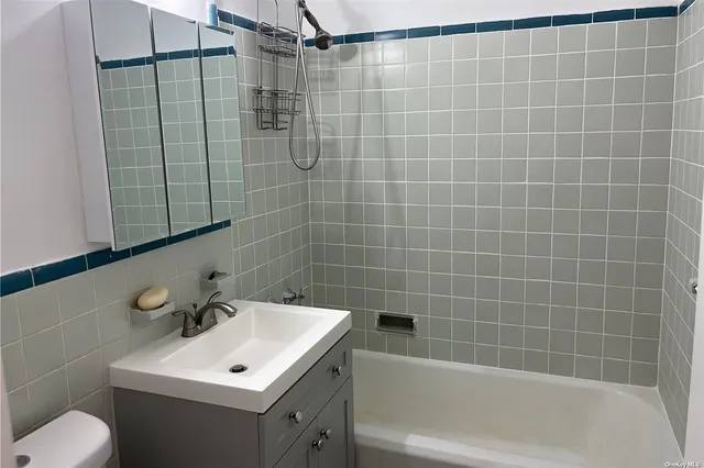 $3,300 | Restricted Address | Murray Hill