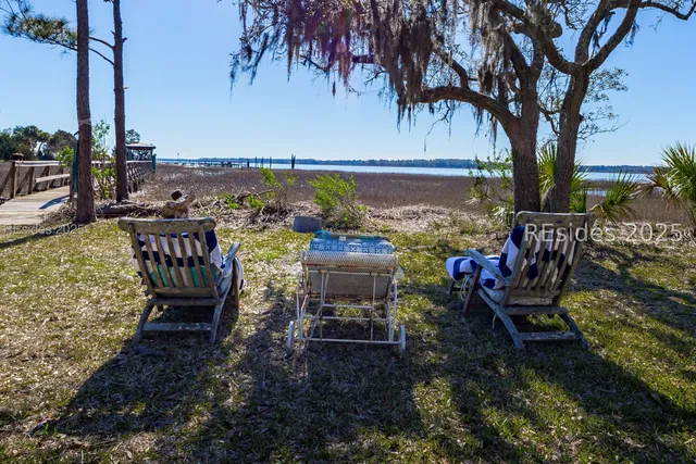 $950,000 | 8 Croaker Street, Bluffton, SC 29910