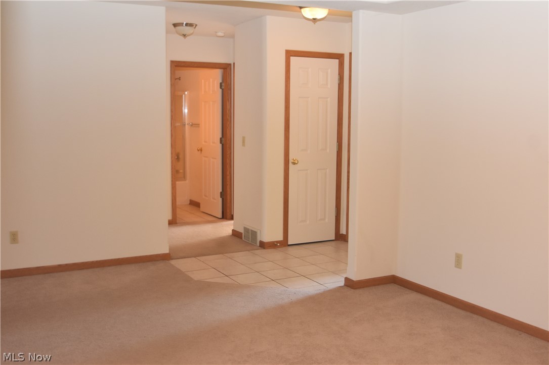 7007 Clingan Road, Unit 34 Youngstown, OH 44514 - Photo 3 of 18 Formal dining room area.