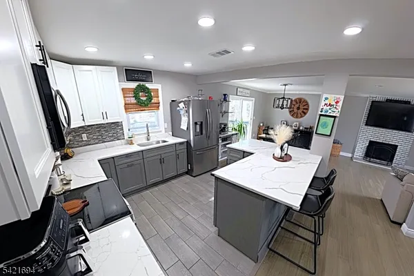 $799,000 | 72 Orben Drive, Landing, NJ 07850