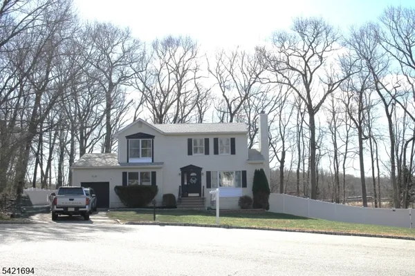 $799,000 | 72 Orben Drive, Landing, NJ 07850