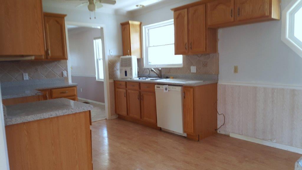 735 Oak Grove Road Madisonville, TN 37354 - Photo 9 of 16 20160310_131820