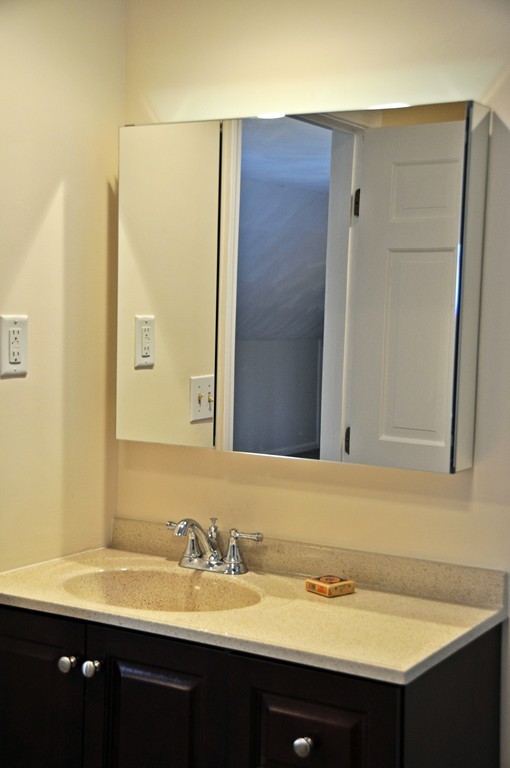 46 Madison Road Wellesley, MA 02481 - Photo 8 of 12 Gallery Image 8