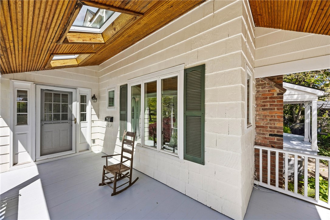 202 Clovercrest Drive Rochester, NY 14618 - Photo 5 of 50