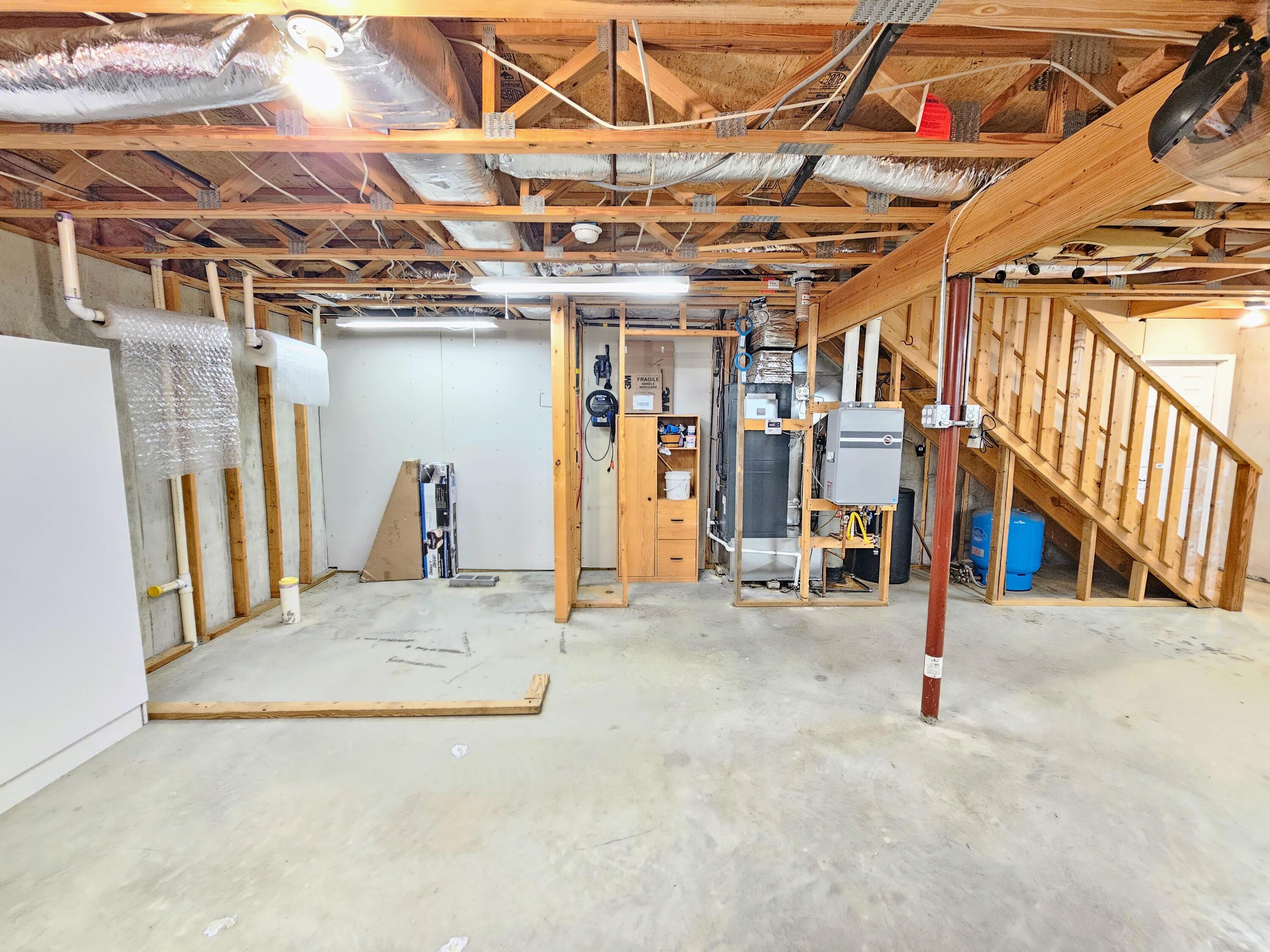 634 Zimmerman Road Blue Ridge, VA 24064 - Photo 42 of 55 Basement 2