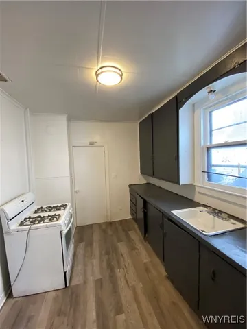 $1,050 | 235 High Street, Buffalo, NY 14204