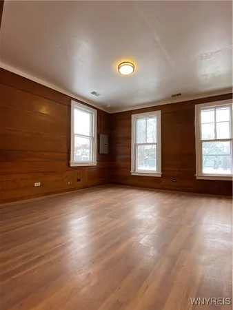 $950 | 235 High Street, Buffalo, NY 14204