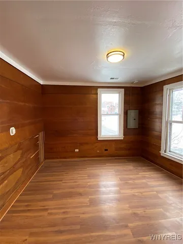 $1,050 | 235 High Street, Buffalo, NY 14204