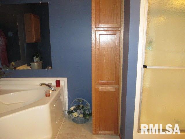 11630 Pebble Road Mount Vernon, IL 62864 - Photo 32 of 50 Gallery Image 32