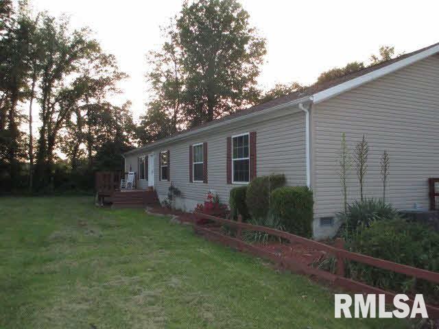 11630 Pebble Road Mount Vernon, IL 62864 - Photo 7 of 50 Gallery Image 7