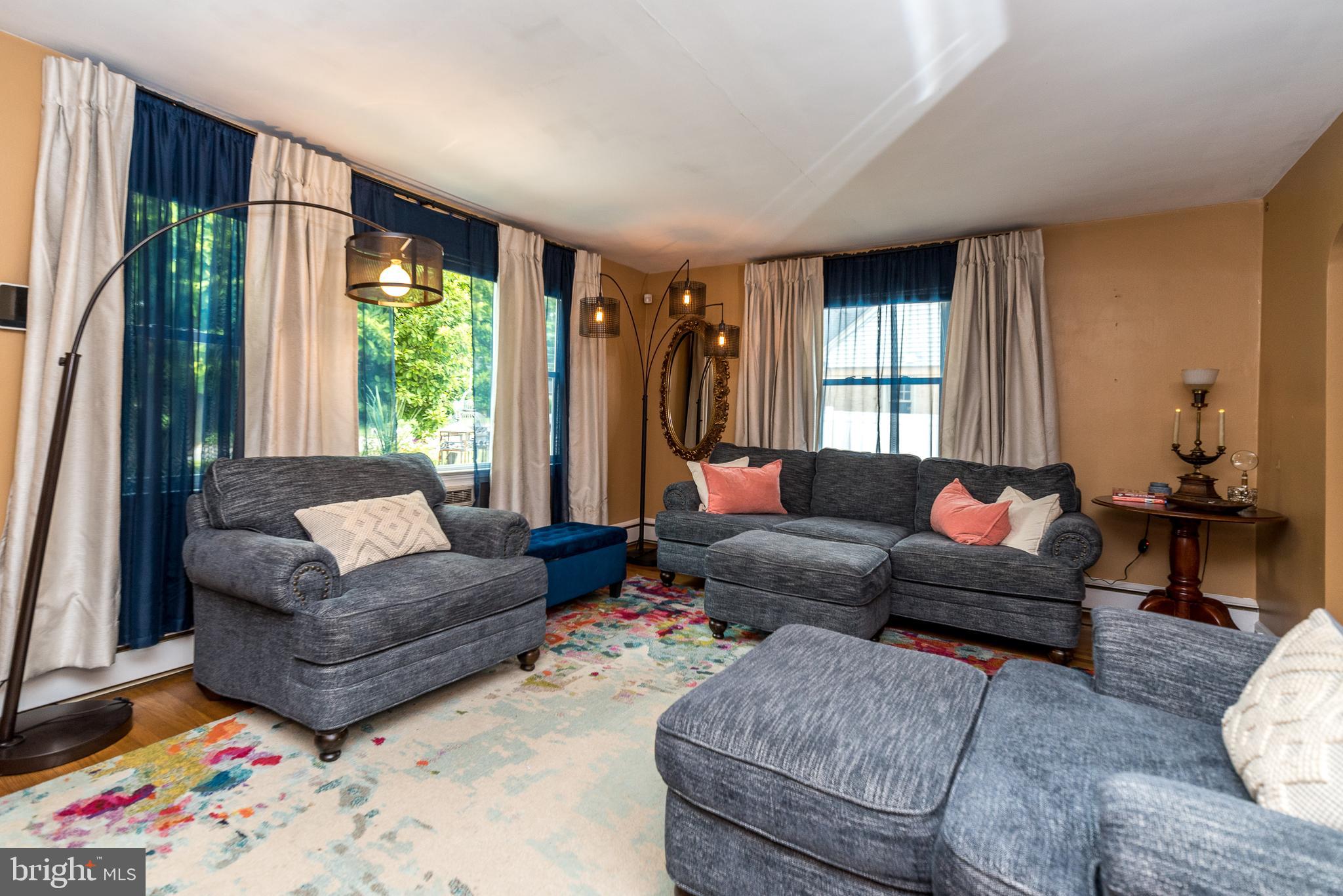 1122 Burmont Road Drexel Hill, PA 19026 - Photo 13 of 53 Living Room